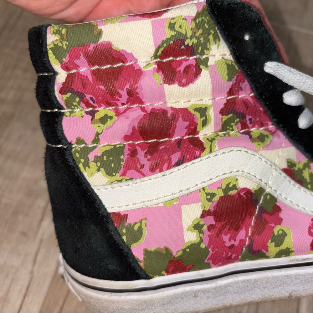 VANS sk8 Hi Top Floral black and rose print
